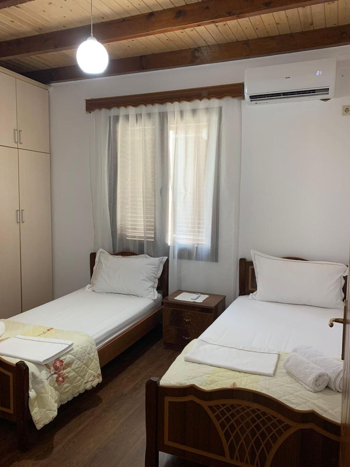 Nomad House-Entire House At Your Disposal,4 Guests ベラト エクステリア 写真